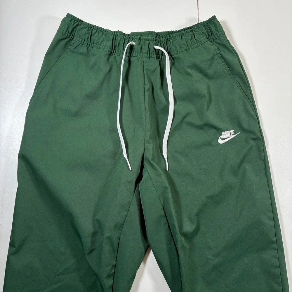 Nike Club Woven Tapered Pant Medium Green Sportswear Jogger Sweatpants